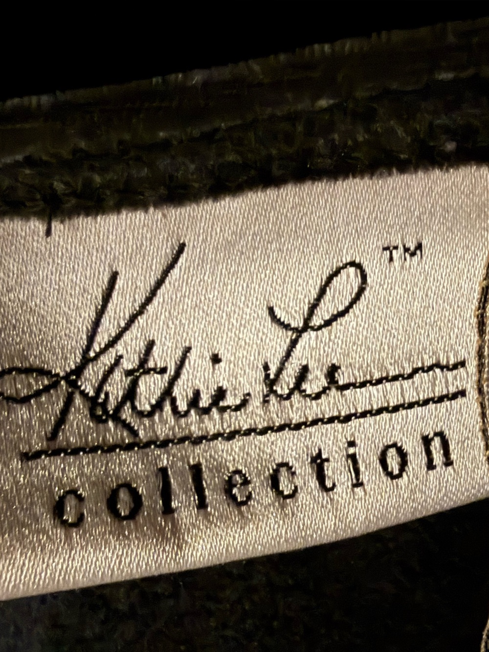 Kathie Lee Collection Vintage 90s Charcoal Gray Velvet Velour VNeck Top •Size L• - Picture 5 of 8